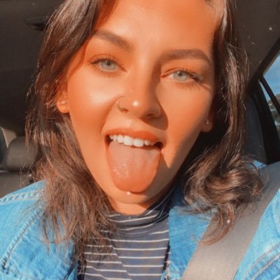 Profile Picture of Jules (@edson_julia) on Twitter