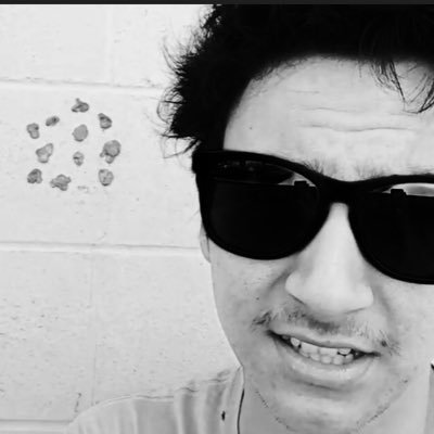 Profile Picture of Ralph Milnes (@lilfukery) on Twitter