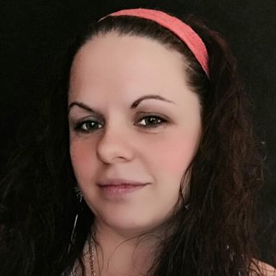 Stephanie Hunsinger - Twitter Profile Picture of Stephanie Hunsinger (@Italianbabie85) on Twitter