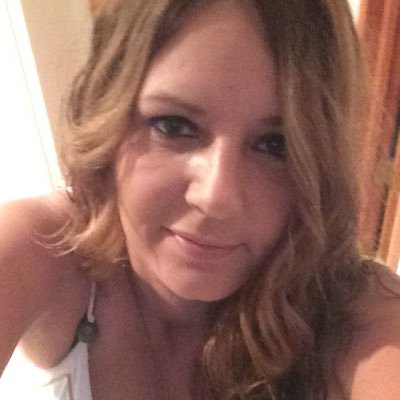 Profile Picture of Kim Manley (@kimmanley1231) on Twitter