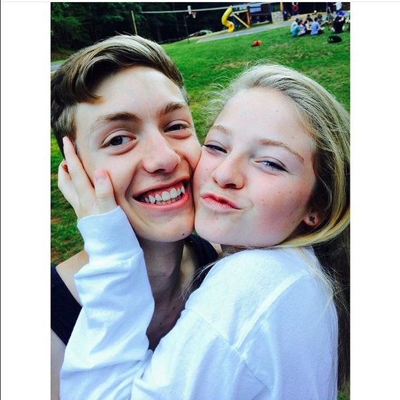 Profile Picture of Hugo Marquez (@occumed) on Poshmark