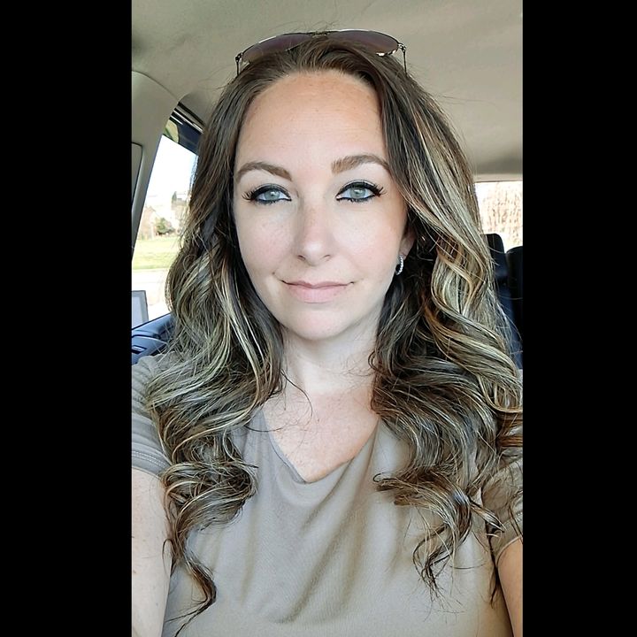 Profile Picture of Alecia Bates (@aleciabates) on Tiktok