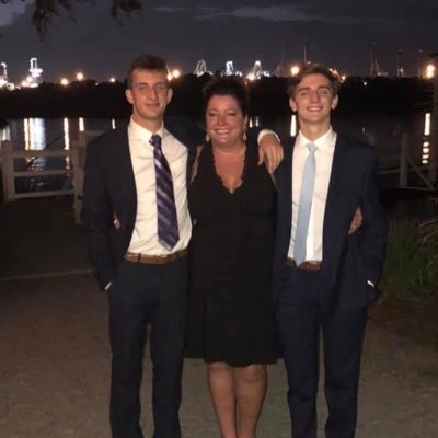 Profile Picture of Michael Mello (@mikeymello16) on Twitter