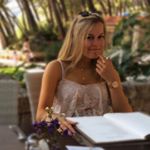 Profile Picture of Alice Bradley ツ (@holaitsalice) on Instagram