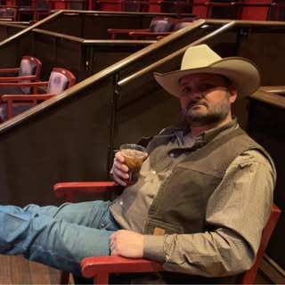 Profile Picture of Eric Sinor (@sinoreric) on Instagram