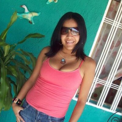Profile Picture of Daniela Bencomo (@danielabencomo2) on Twitter