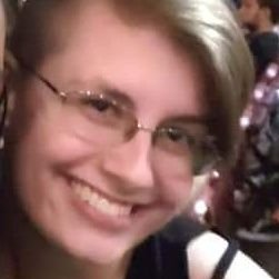 Profile Picture of Kris McCormick (@MsKrisMc) on Twitter