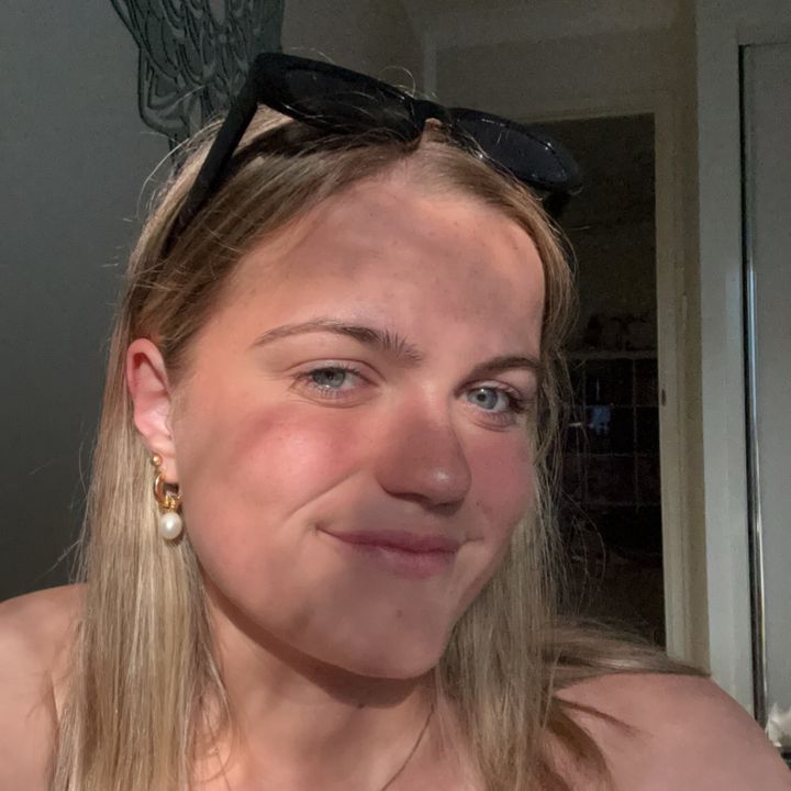 Profile Picture of emily cook (@@.emilycook) on Tiktok