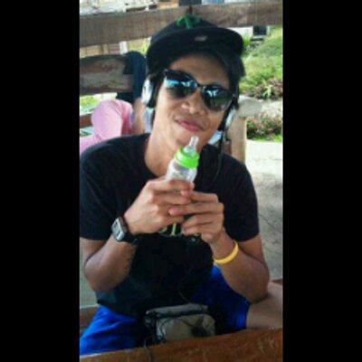 Profile Picture of Daryl Manuel (@theREAL1028) on Twitter