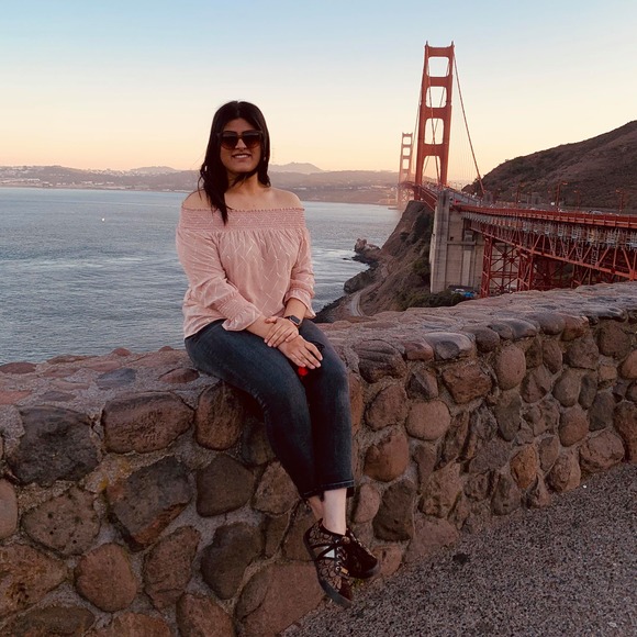 Profile Picture of Yuvika Nibber (@nibbery) on Poshmark