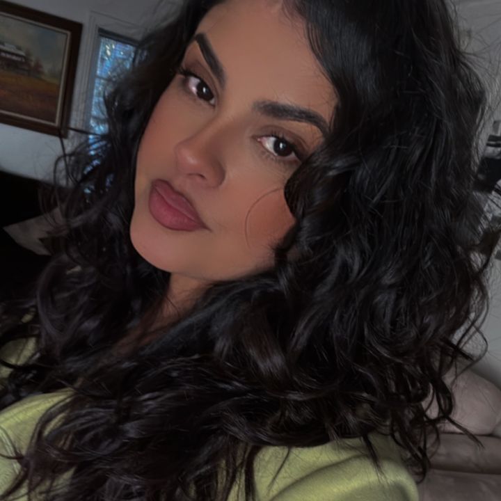 Profile Picture of 𝖛𝖎𝖛𝖎𝖆𝖓 (@_viviannichole) on Tiktok
