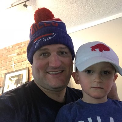 Profile Picture of Mike Adamowicz (@MjadamowiczMike) on Twitter
