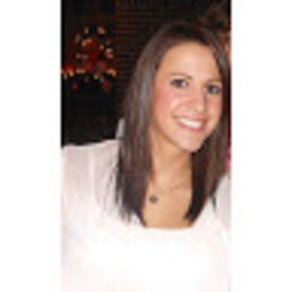 Stacie Rosato - Poshmark Profile Picture of Stacie Rosato (@staciewitman) on Poshmark