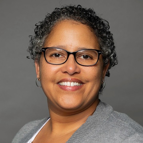 Profile Picture of Charlene Foster (@charlenef25) on Poshmark