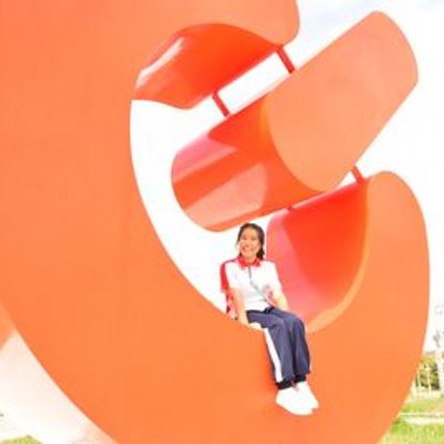 Profile Picture of Ticha Sangruang (@TSangruang) on Twitter