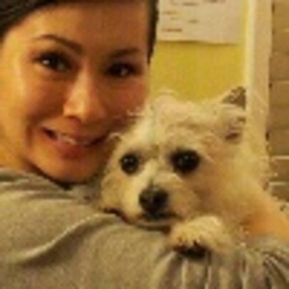 Joan Wong - Poshmark Profile Picture of Joan Wong (@joanwong) on Poshmark