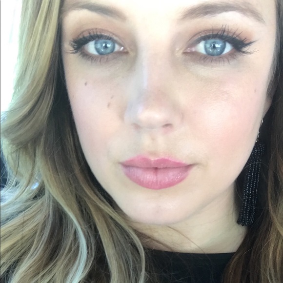 Profile Picture of Haley Ryan (@haleyryan31) on Poshmark