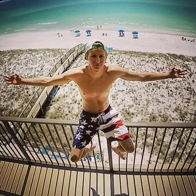 Profile Picture of Tyler Beard (@bball10beard) on Twitter