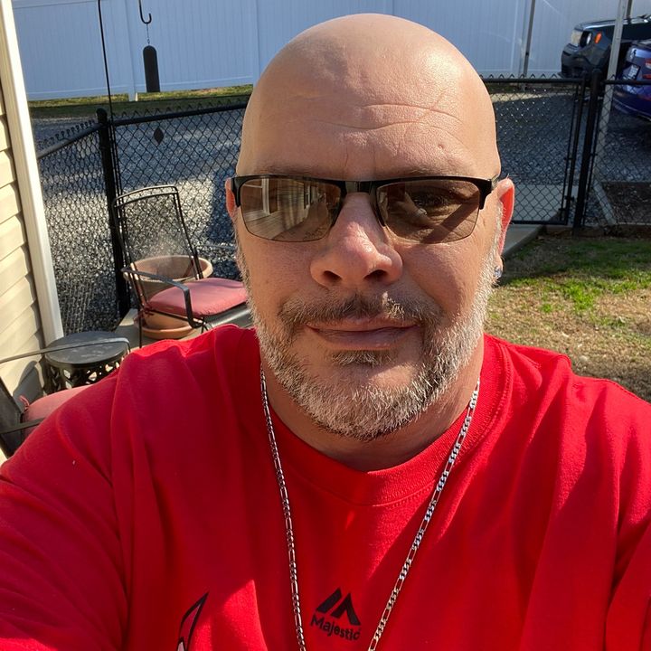 Profile Picture of Christopher Everhart (@christophereverh0) on Tiktok