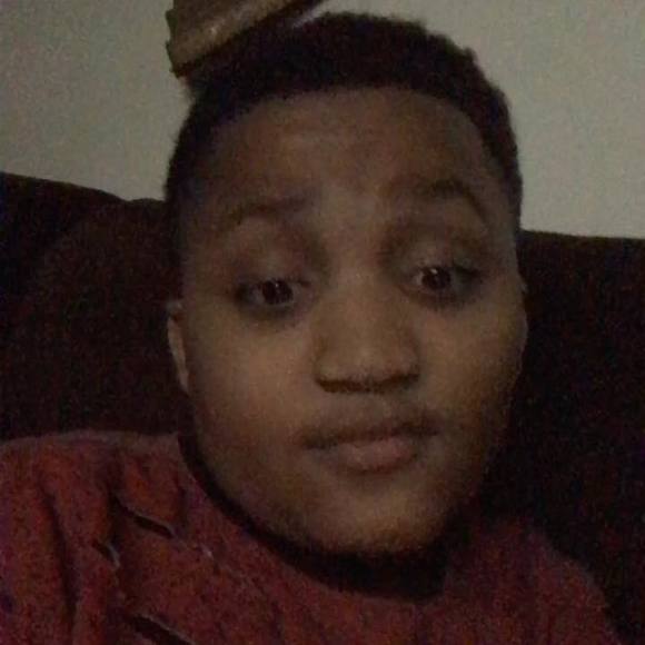 Profile Picture of Nya'ree Beafore (@nbeafore) on Poshmark