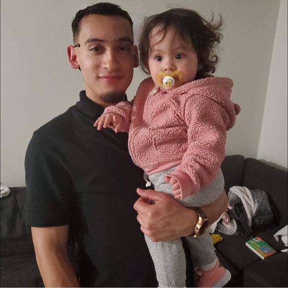 Profile Picture of Will Gonzalez (@will_gl21) on Poshmark