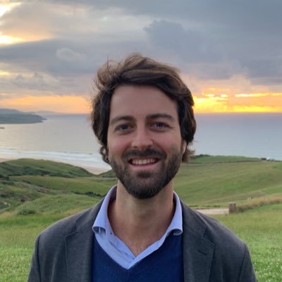 Profile Picture of Alex D De La Torre (@alexddelatorre) on Twitter