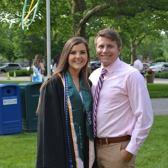 Profile Picture of Allie Fockler (@alexandra_f123) on Poshmark