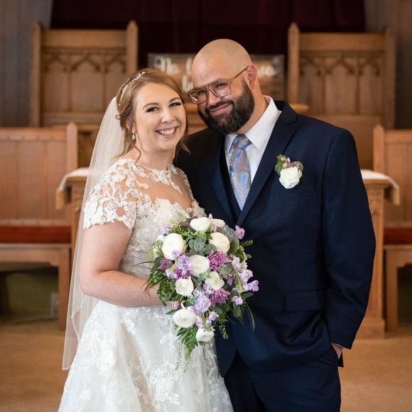 Profile Picture of Bradley Wayne (@bradley_wayne) on Poshmark