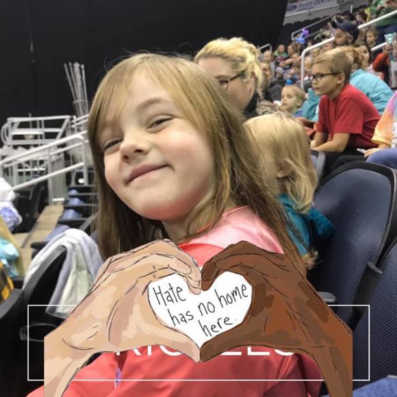 Profile Picture of Kris Leveque (@k_leveque) on Poshmark