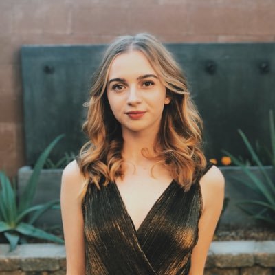 Profile Picture of Hannah Rogers (@beehannahbee) on Twitter