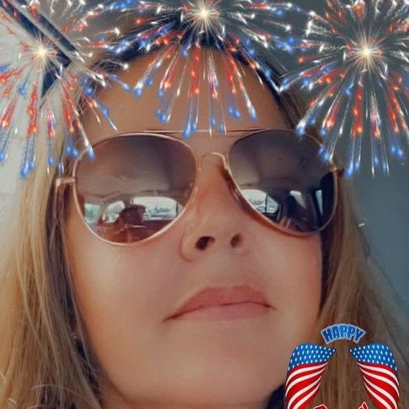 Profile Picture of Ann Roy-hayes (@jonman5939) on Poshmark