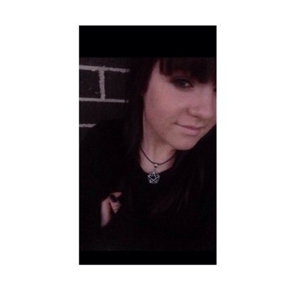 Profile Picture of Moo (@MaddiQuinn1) on Twitter