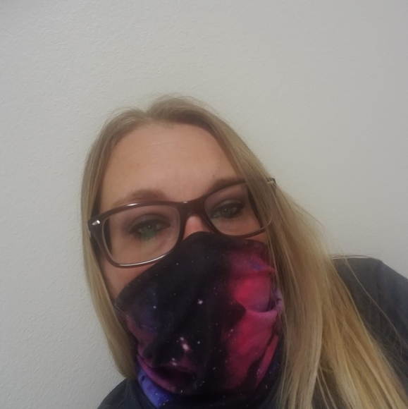 Profile Picture of Dawn Dennis (@fairy_dawn) on Poshmark