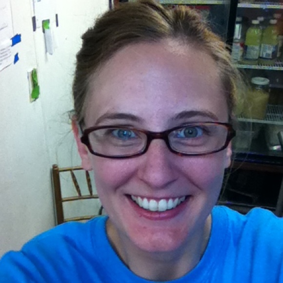 Profile Picture of Miranda Patton (@pbear1215) on Poshmark