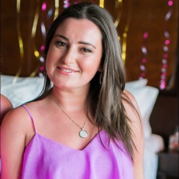 Profile Picture of Rachel Shankman (@rgs028) on Poshmark