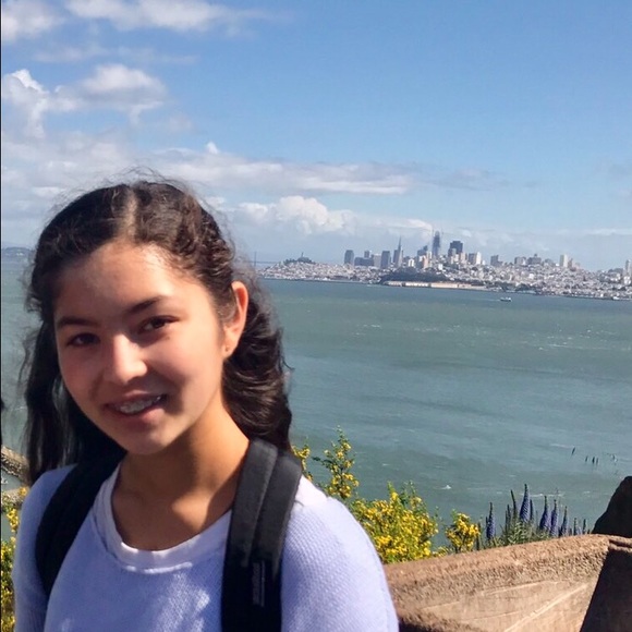 Profile Picture of Miya Barquist (@miyabarquist) on Poshmark