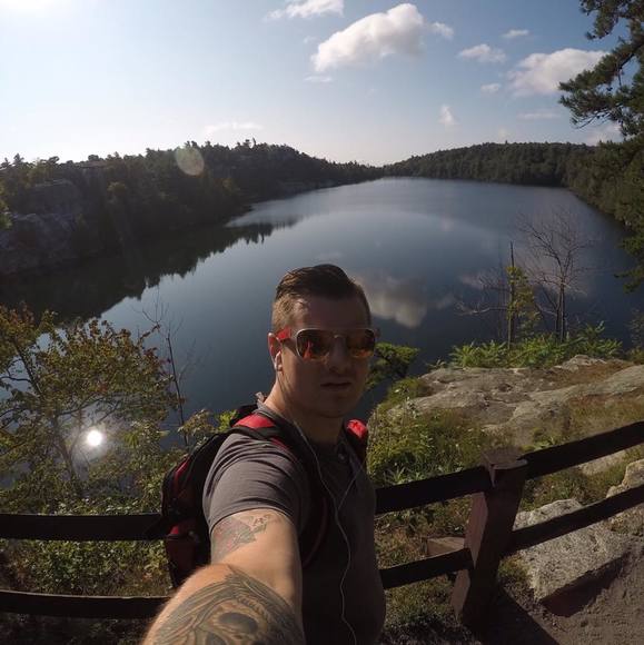 Profile Picture of Mateusz Szymczuk (@szymix19) on Poshmark