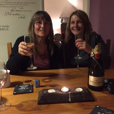 Profile Picture of Pam Burch (@PamBurch1) on Twitter