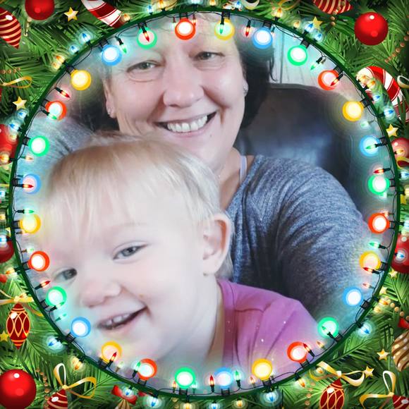 Angela Adshade - Poshmark Profile Picture of Angela Adshade (@angelaadshade) on Poshmark