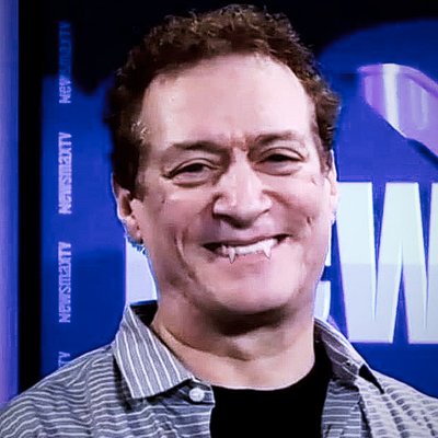 Profile Picture of Tony Krueger (@ScarCollector) on Twitter