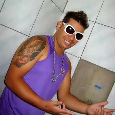 Profile Picture of Alex Moura (@alexmoura26) on Twitter