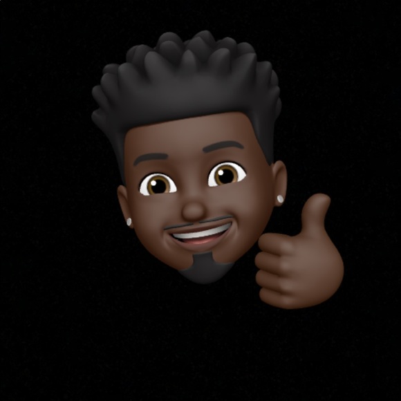 Profile Picture of Vinson Glover (@vinsonglover) on Poshmark