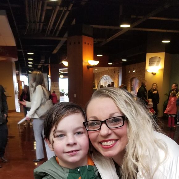 Profile Picture of Amy Schaap (@sjad0102) on Poshmark