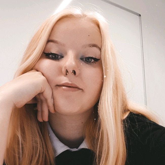 Profile Picture of Louise Clausen (@louiseclausen7) on Tiktok