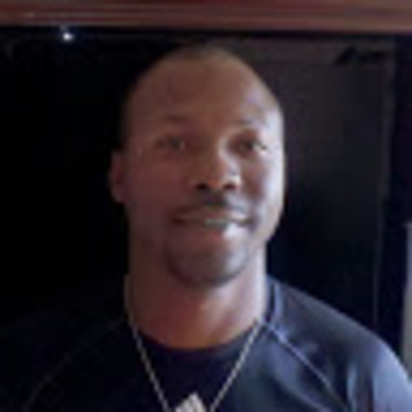 Profile Picture of George Sutton (@georgesutton312) on Poshmark