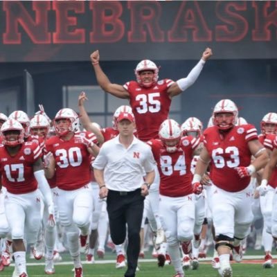 Profile Picture of Fake Scott Frost (@fauxfr0st) on Twitter