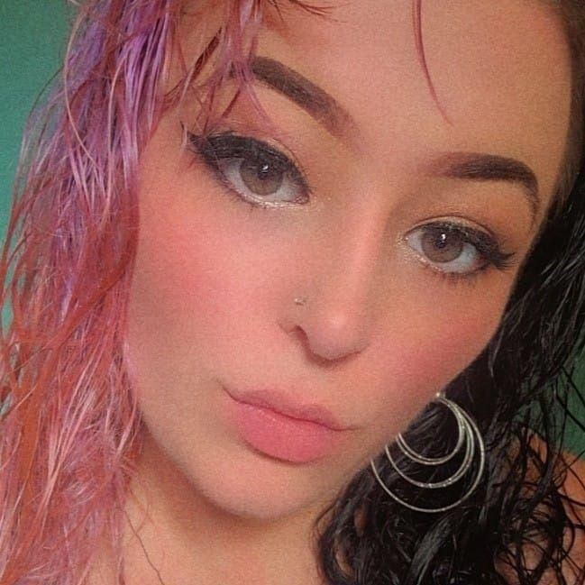 Profile Picture of Bailey Huckbody (@baileyhuckbody1) on Tiktok