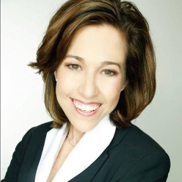 Profile Picture of Nancy jo Hauck (@njhauck) on Poshmark