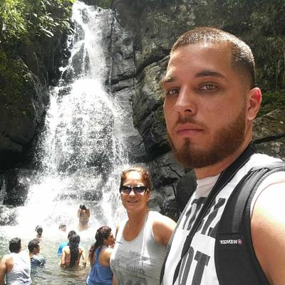 Profile Picture of MrNoItAll (@JonSellsSouthFL) on Twitter