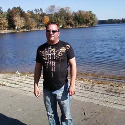 Profile Picture of Craig Walter (@1dirtylilmind) on Twitter